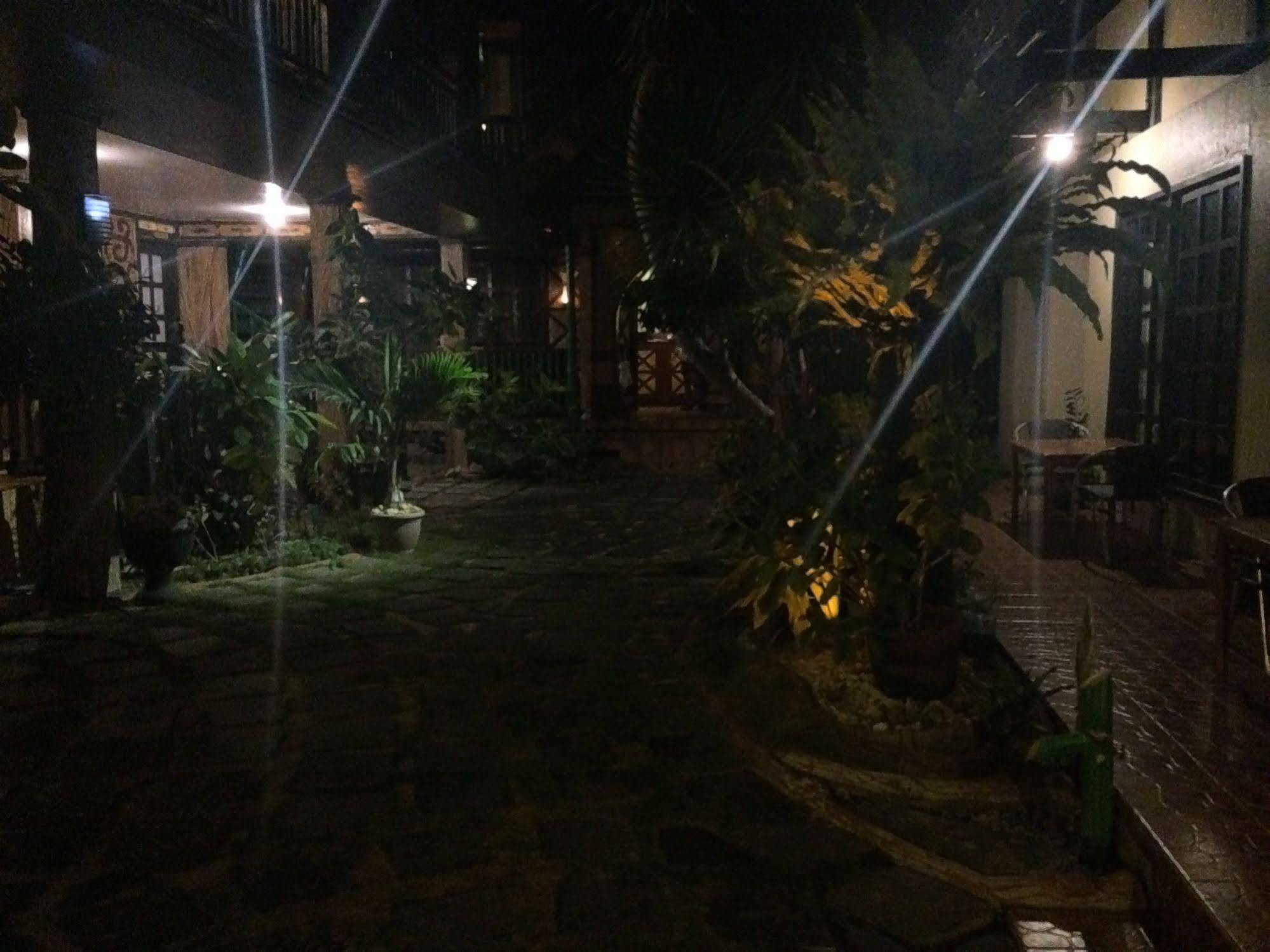Eclipse Resort Manoc-Manoc Buitenkant foto